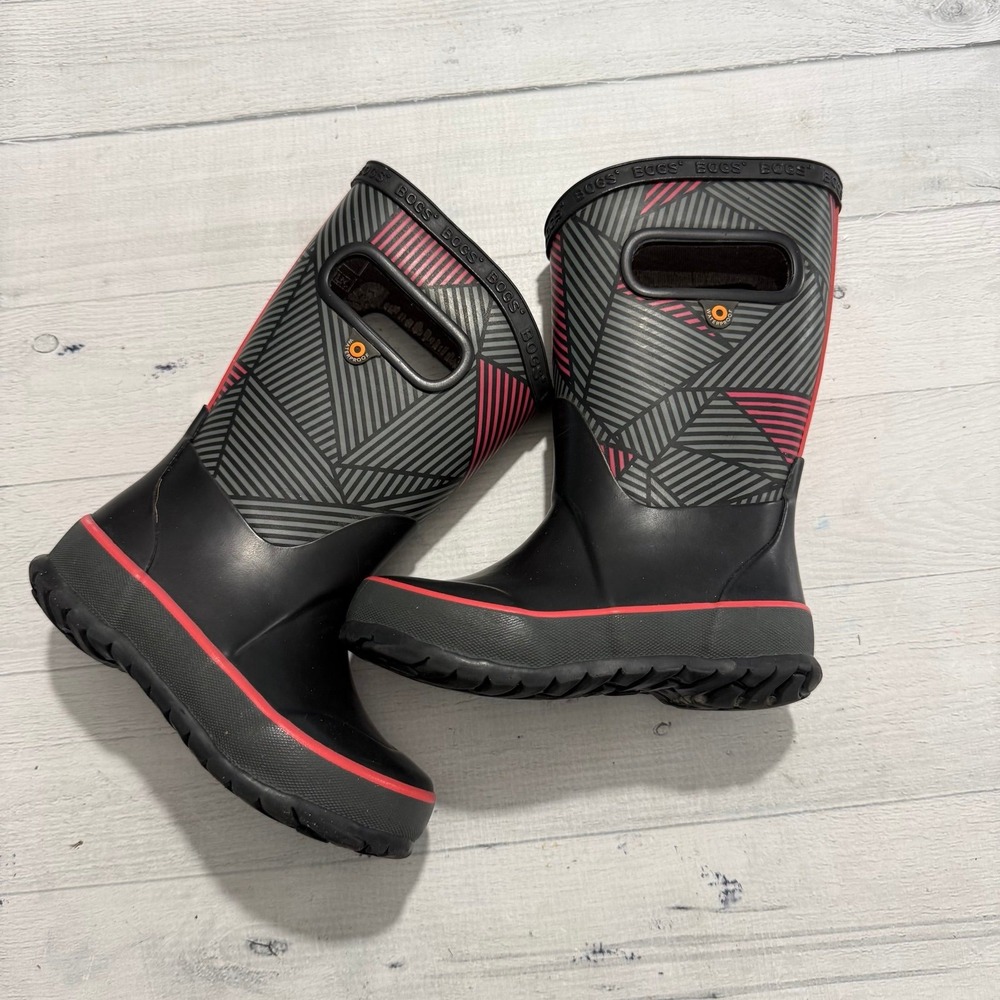 BOGS girls roam boot black and pink little kids size 8